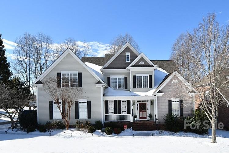 129 Hunters Hill Drive