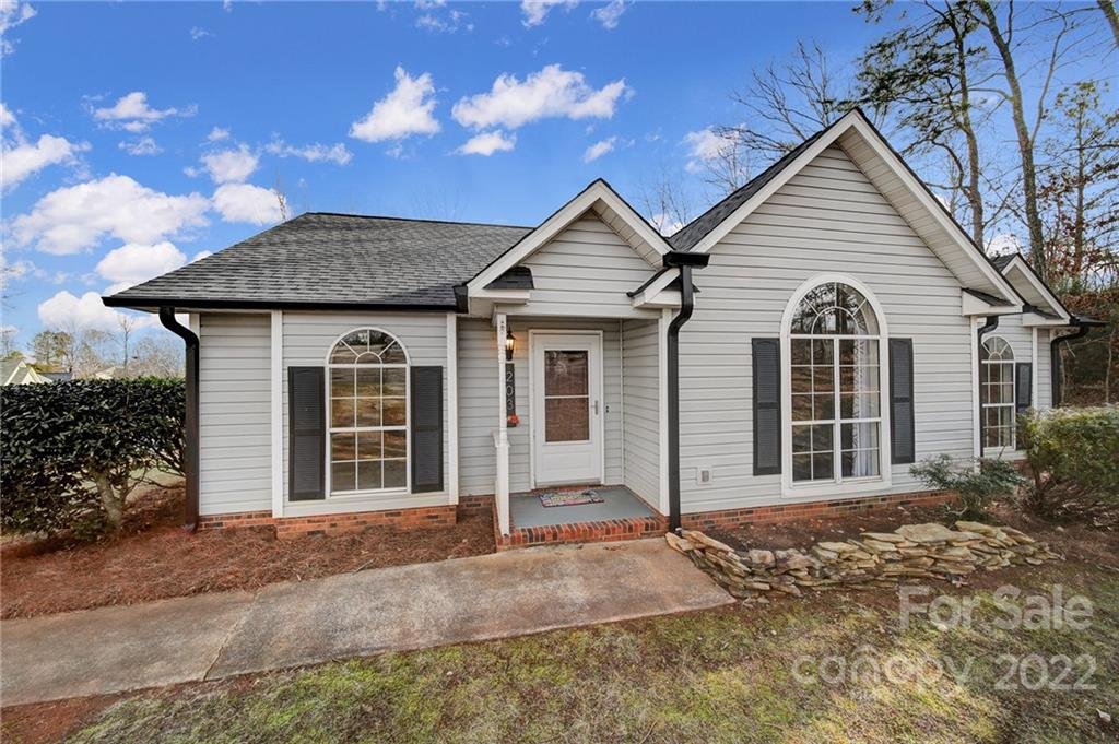 203 Applegate Road