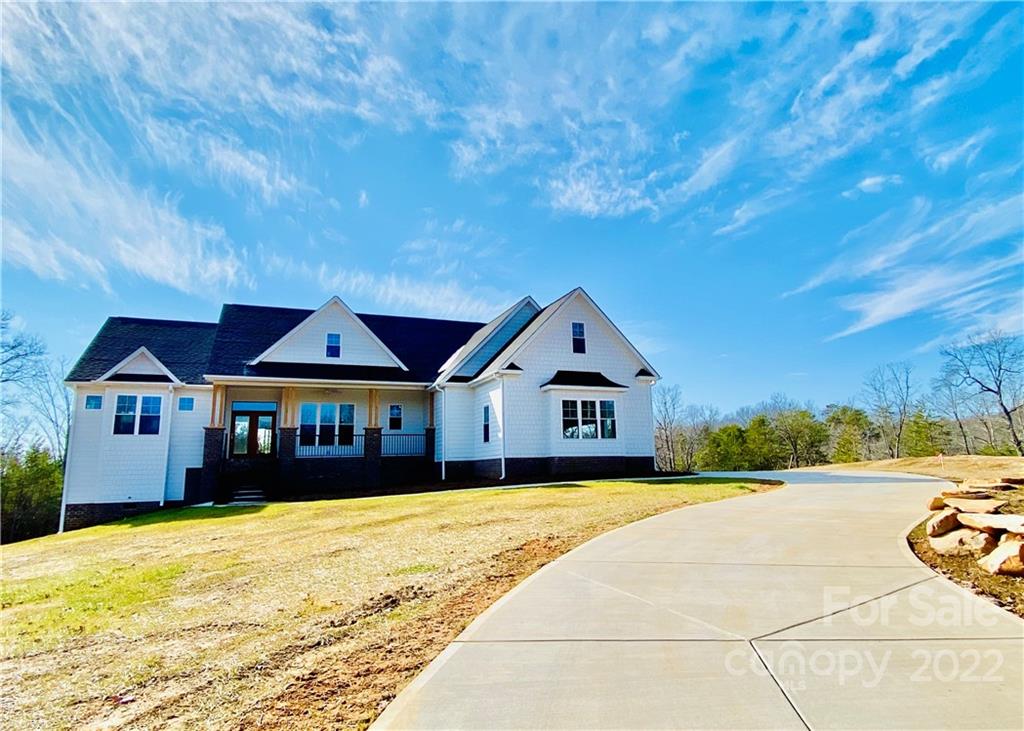 5000 Kings Pinnacle Drive 36