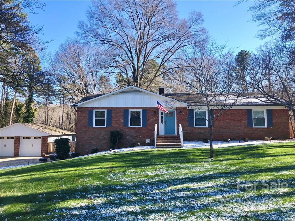 170 Brookfield Circle