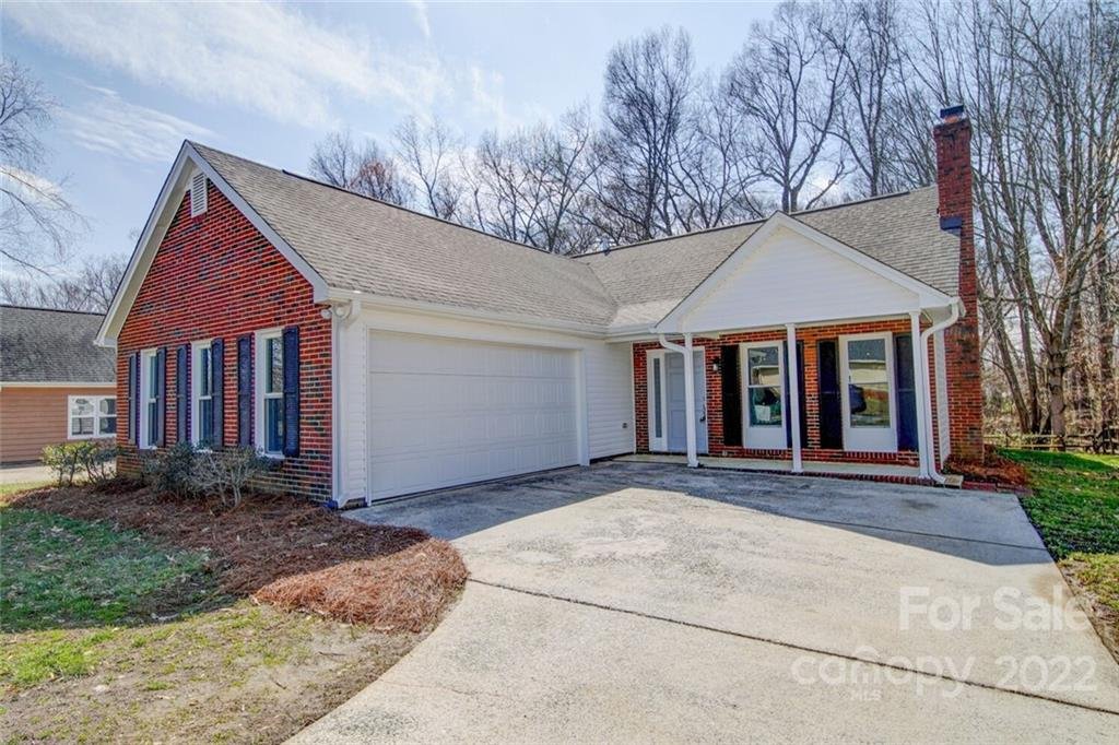 2907 Ashe Croft Drive