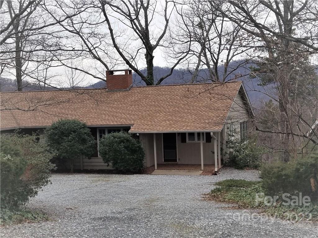 1328 Hogback Mountain Road