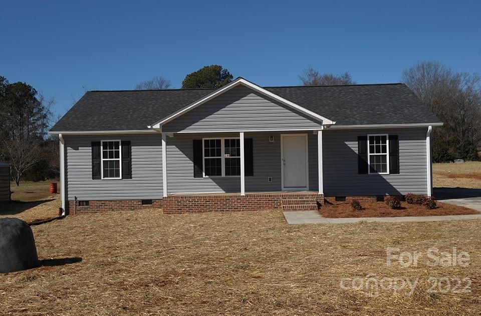 144 Lochshire Lane