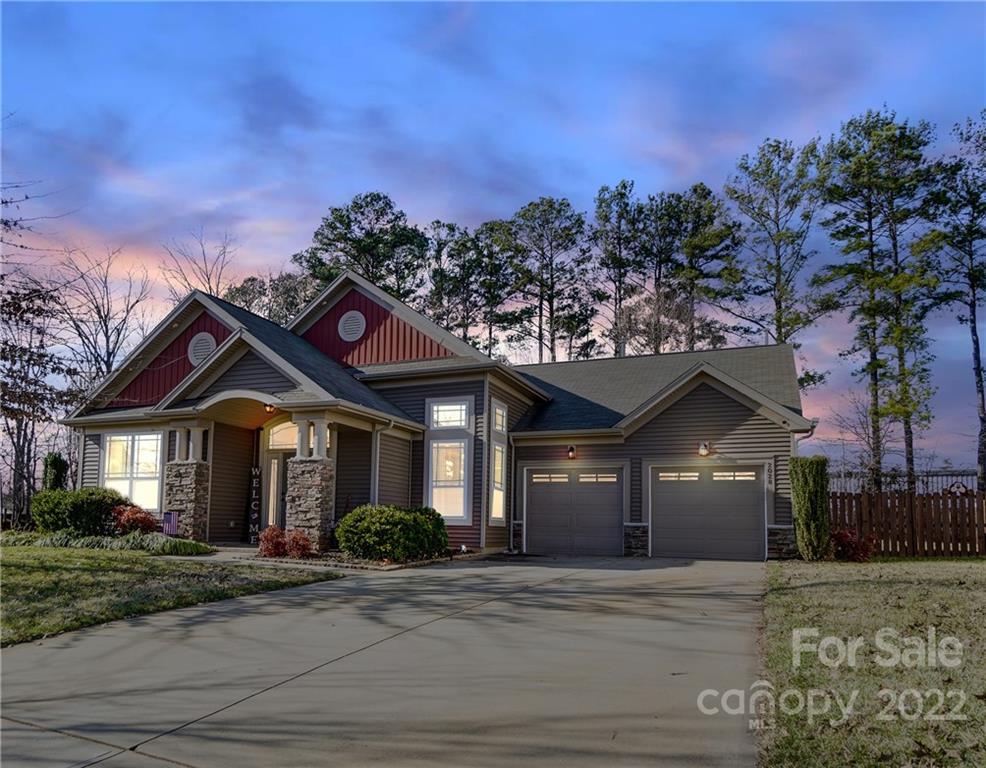 2028 Middleton Farm Drive