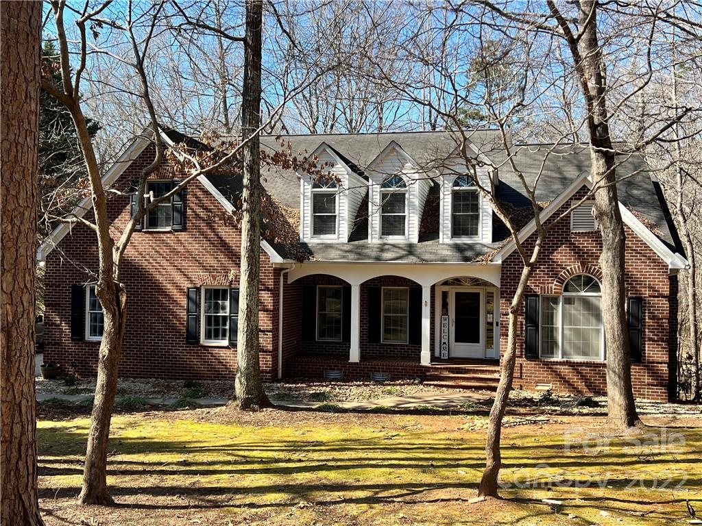 105 Sterling Court