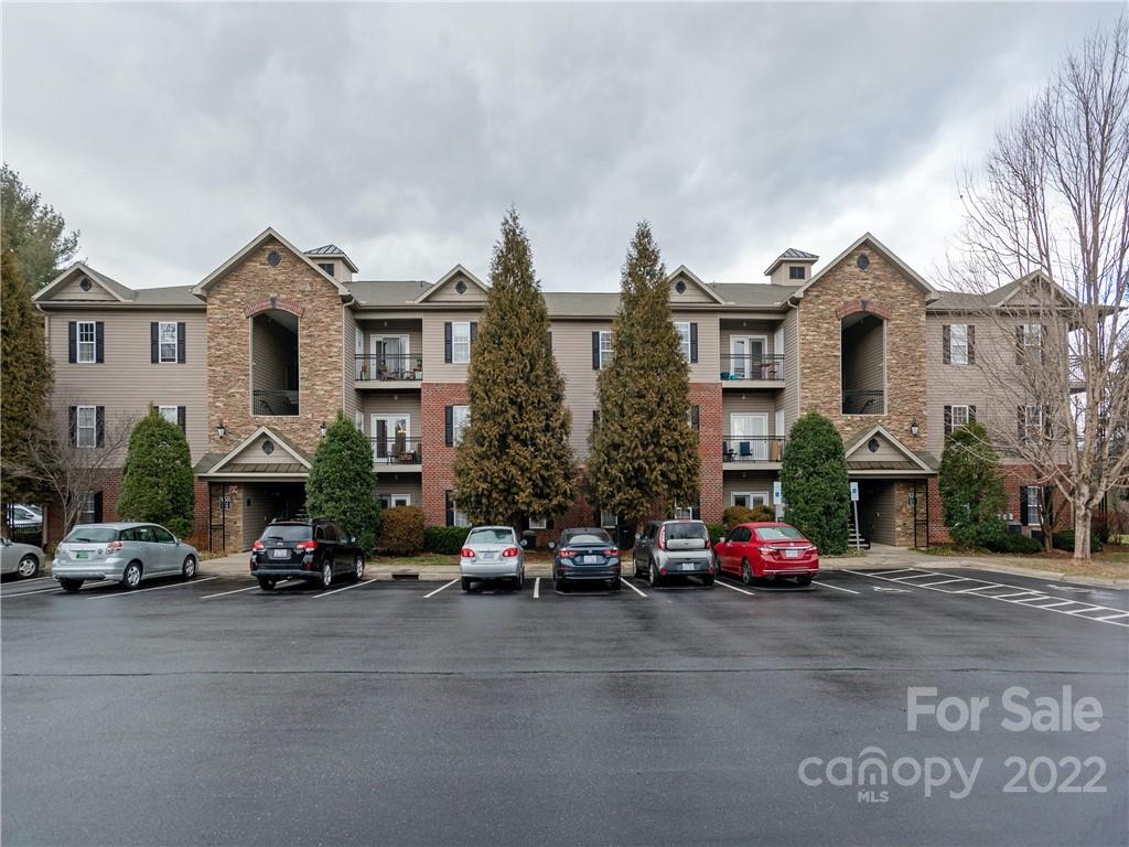 528 Appeldoorn Circle