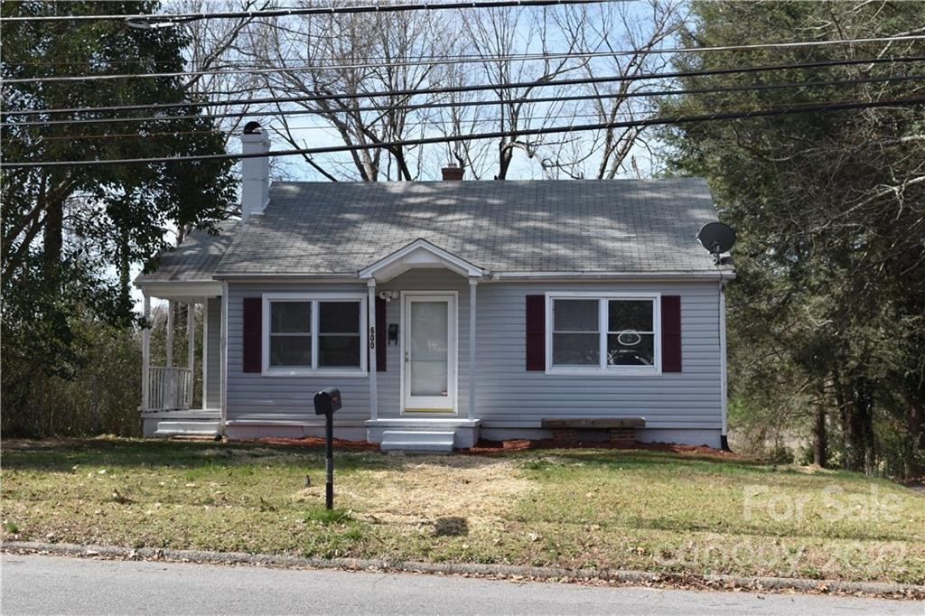 600 Salisbury Road