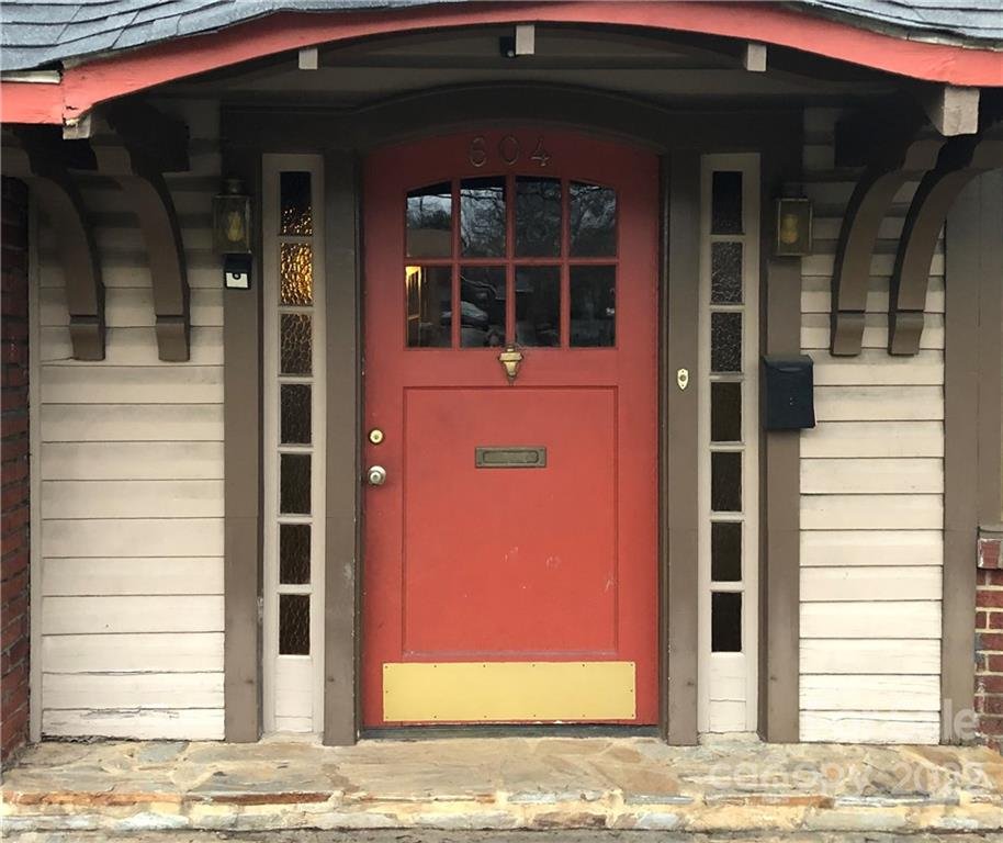 604 W Franklin Street