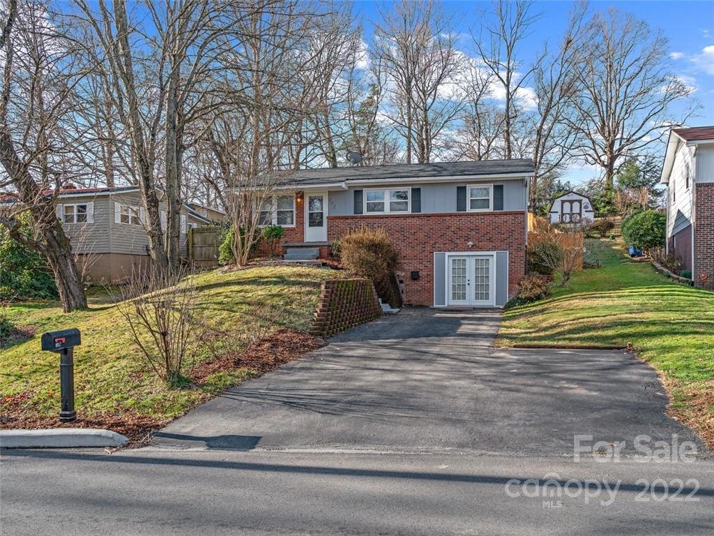 102 Shadowlawn Drive