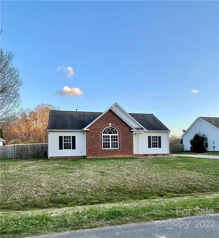 318 Tamarack Drive