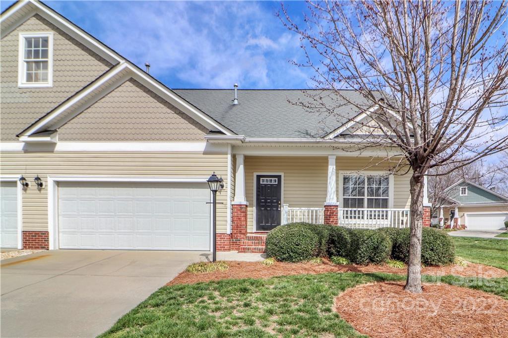 1139 Curry Way