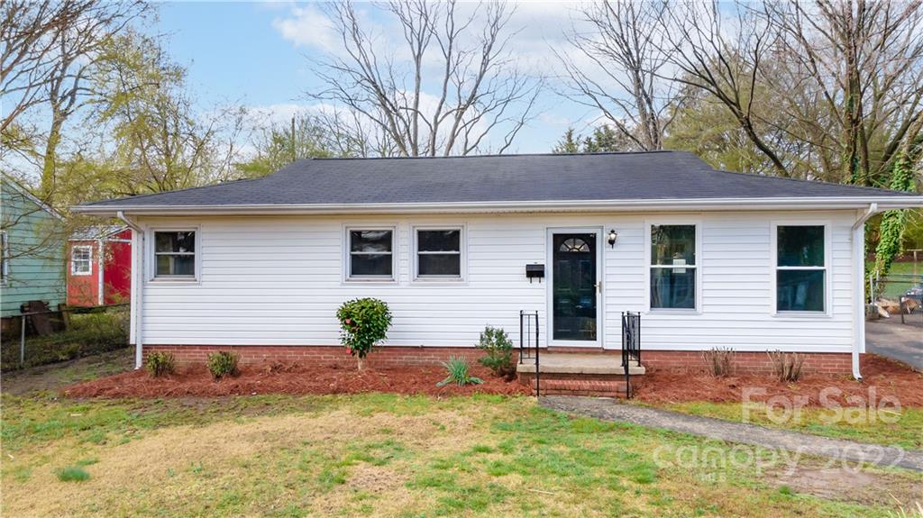 1511 Poston Circle