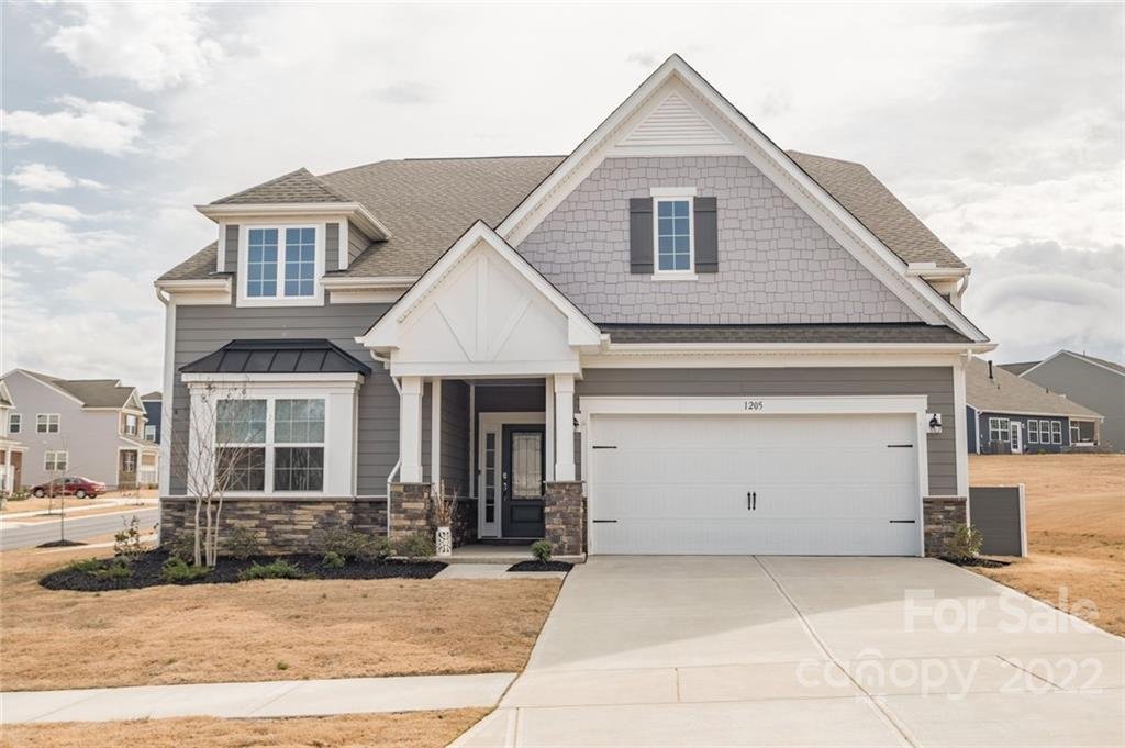 1205 Mackellar Drive