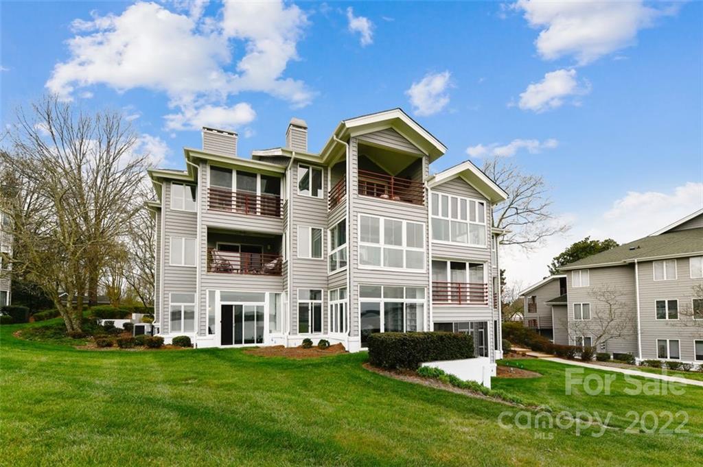 502 Lake Club Drive