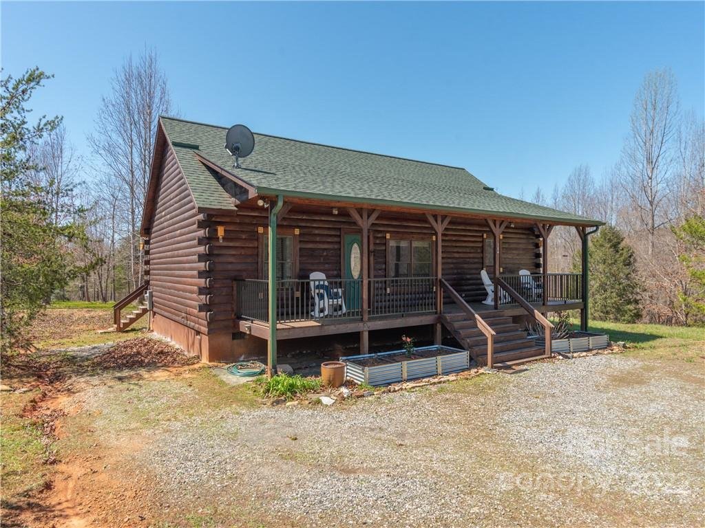 154 Sandstone Drive