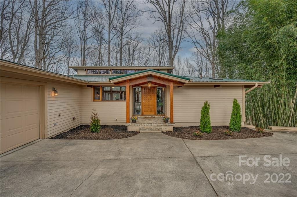 131 Buffalo Trail