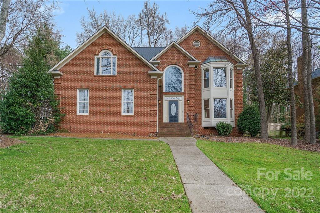 10023 Lampkin Way