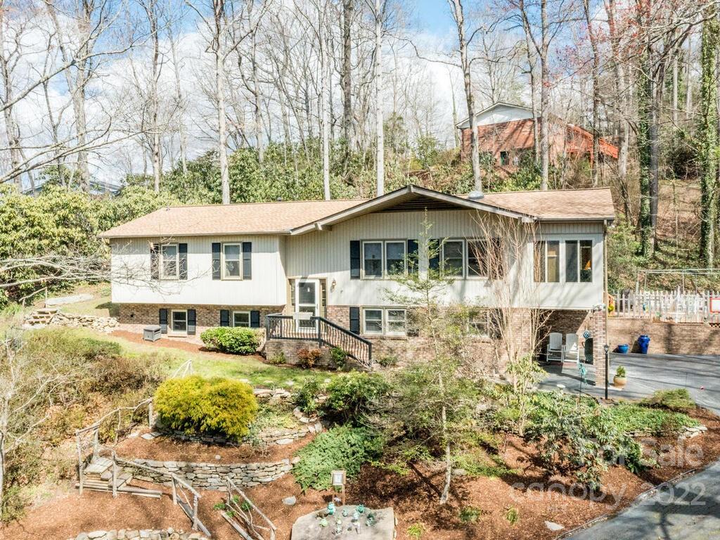 198 Haywood Knolls Drive
