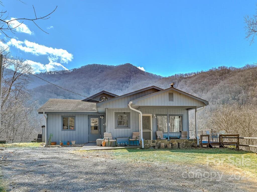 90 Maple Springs Road