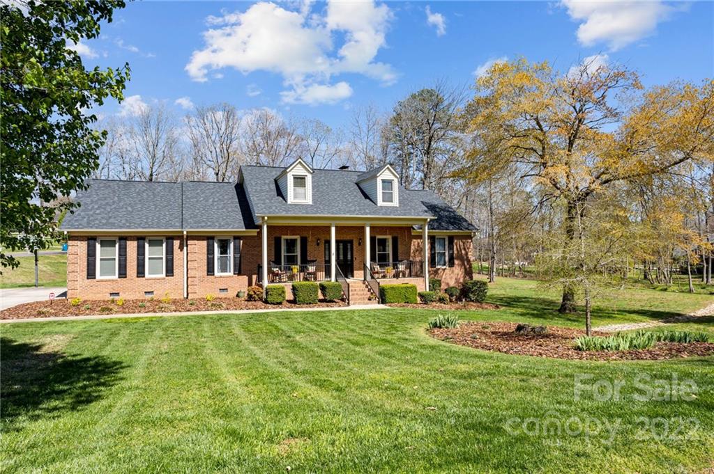 1702 Benjamin Drive