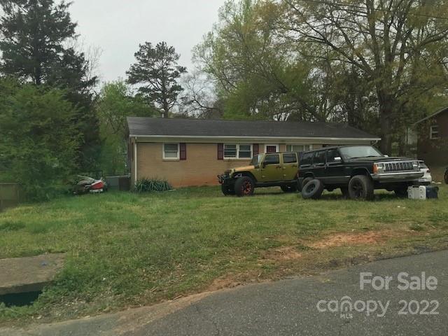 2423 Lynn Drive
