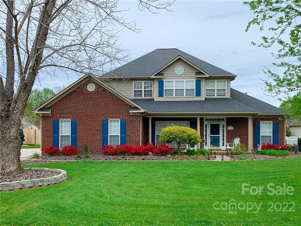3336 Garrett Drive
