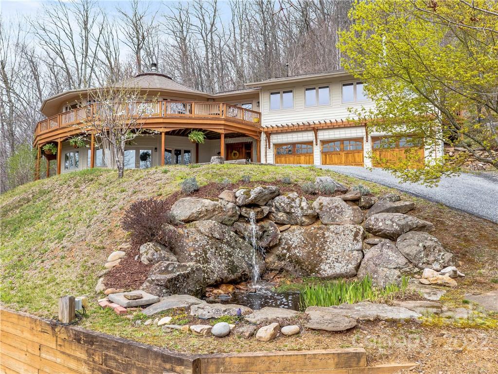 98 Ivy Cove Road