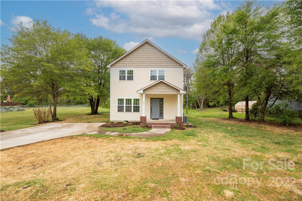 8421 Mcclure Circle