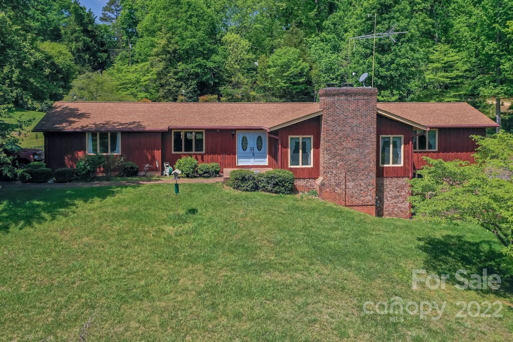 304 Honeysuckle Drive