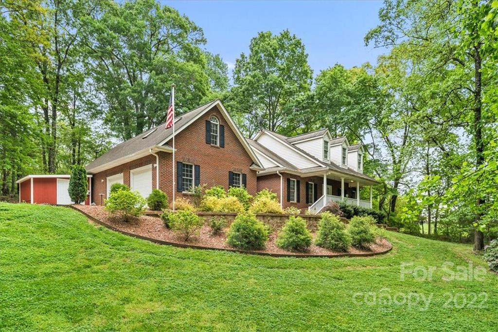 129 Oak Point Drive