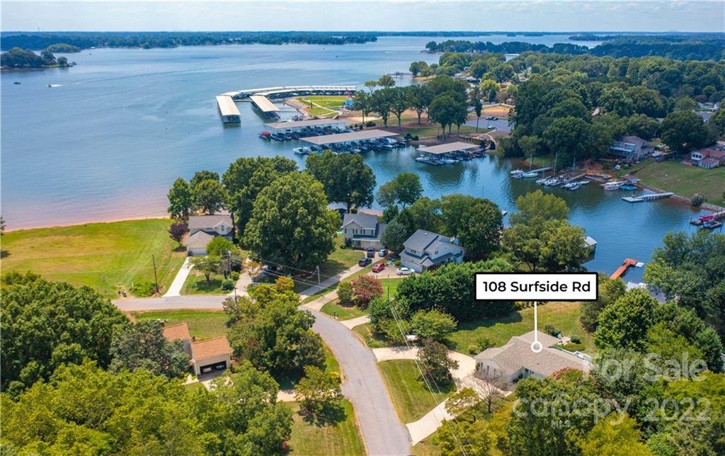108 Surfside Lane