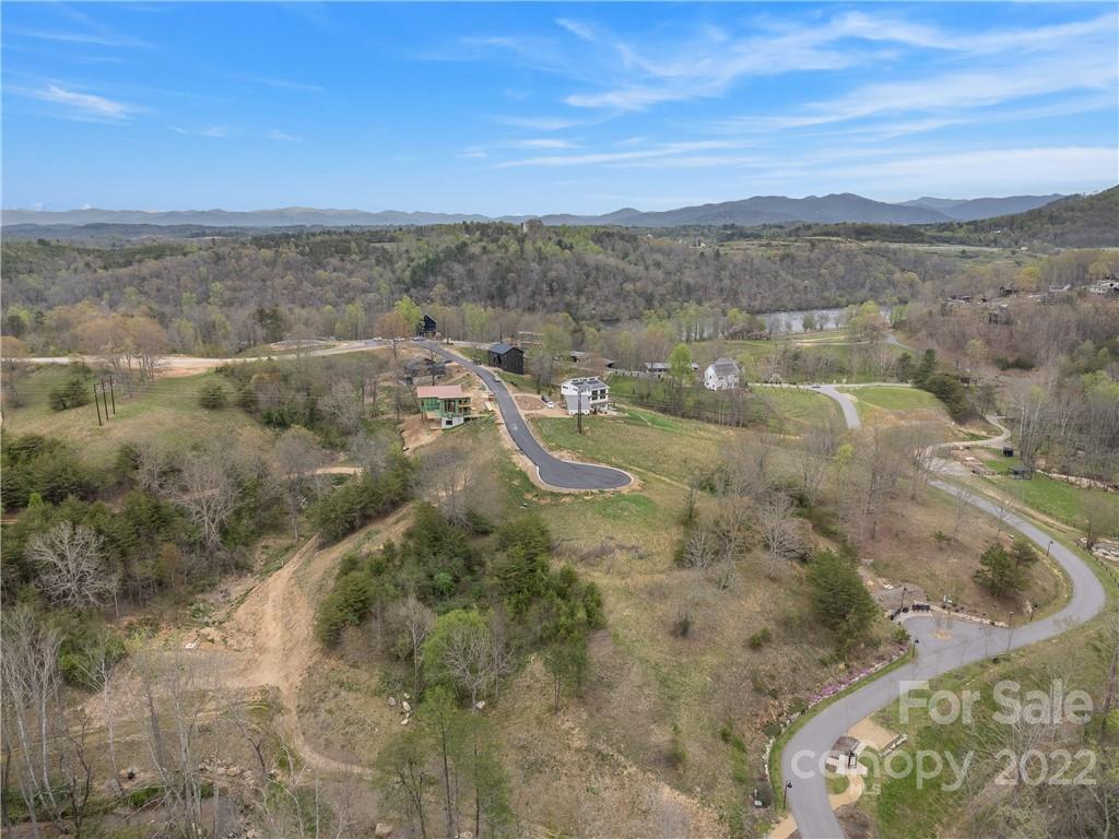 527 Wilma Dykeman Trail
