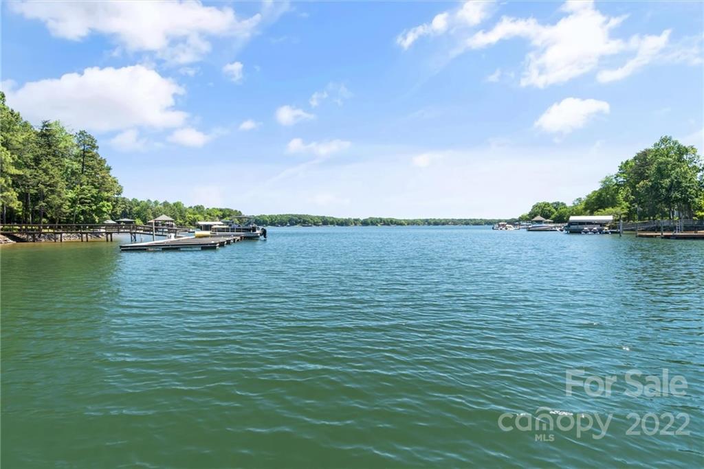 8081 Bay Pointe Drive