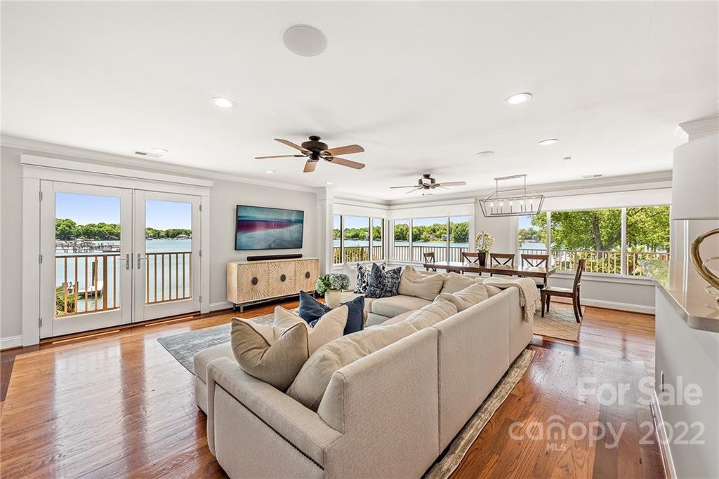 20731 Rio Oro Drive