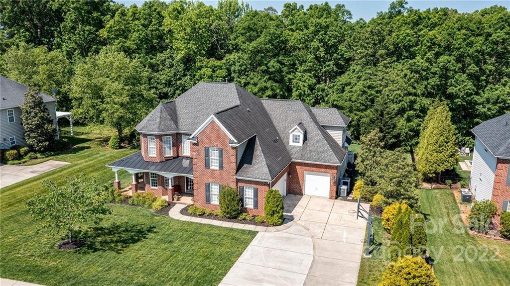 10002 Royal Colony Drive