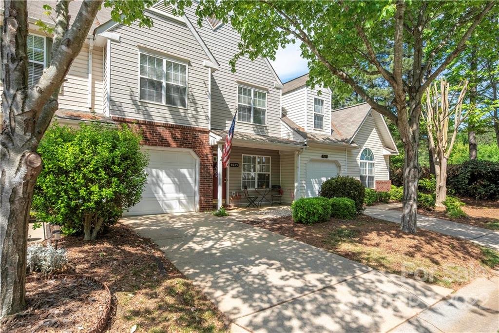 9625 Jack Russell Court