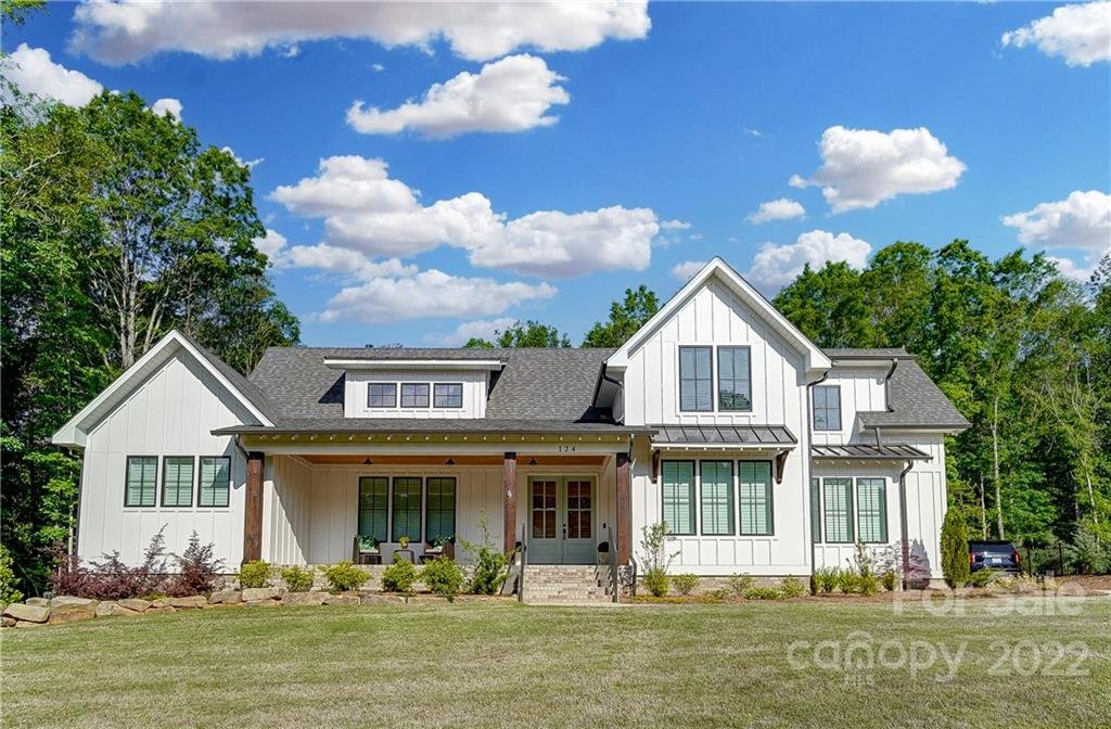 124 Castleview Lane