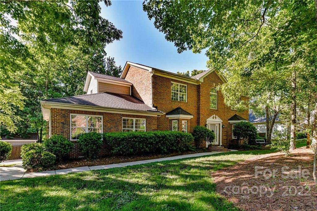 4926 Ardenwoods Drive