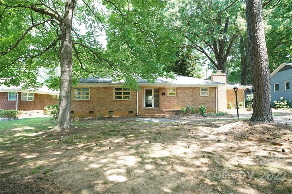 1800 Lansdale Drive