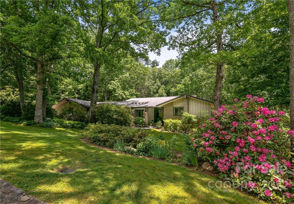 115 Woodhaven Drive