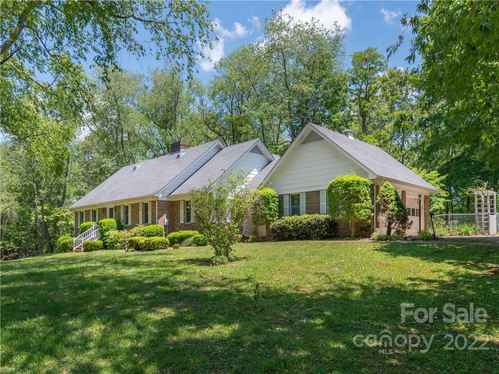 179 Plott Farm Circle