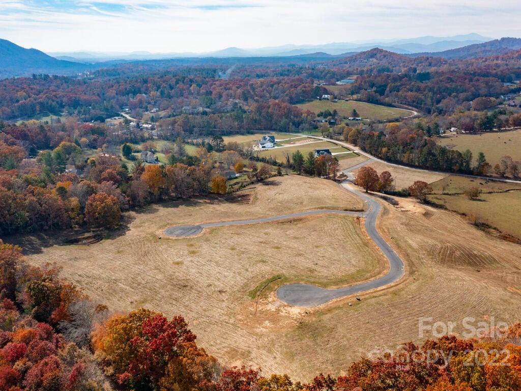 152 Golden Pasture Drive 8