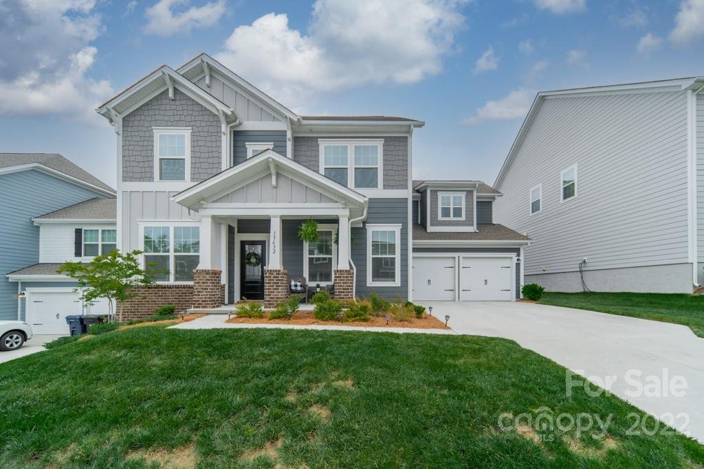 15632 Queens Trail Drive