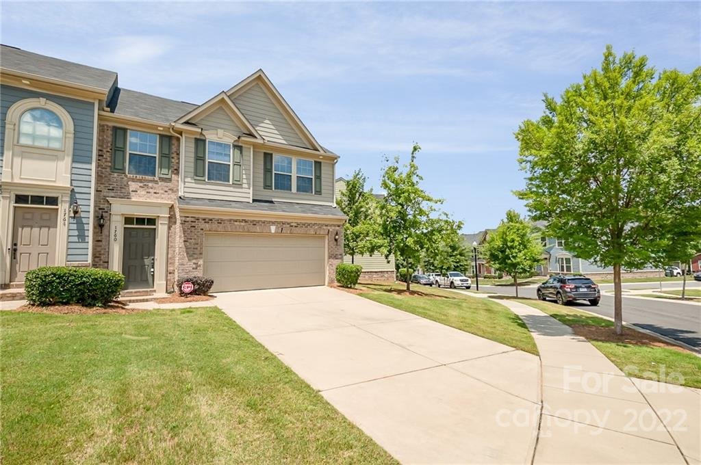 1760 Evergreen Drive