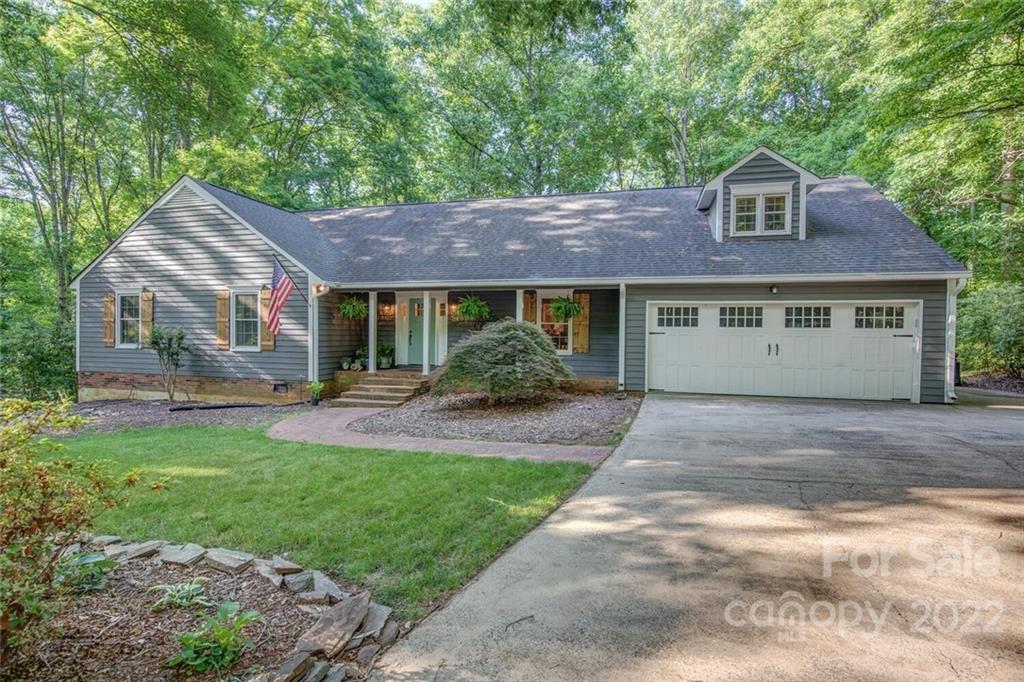 3106 Love Court