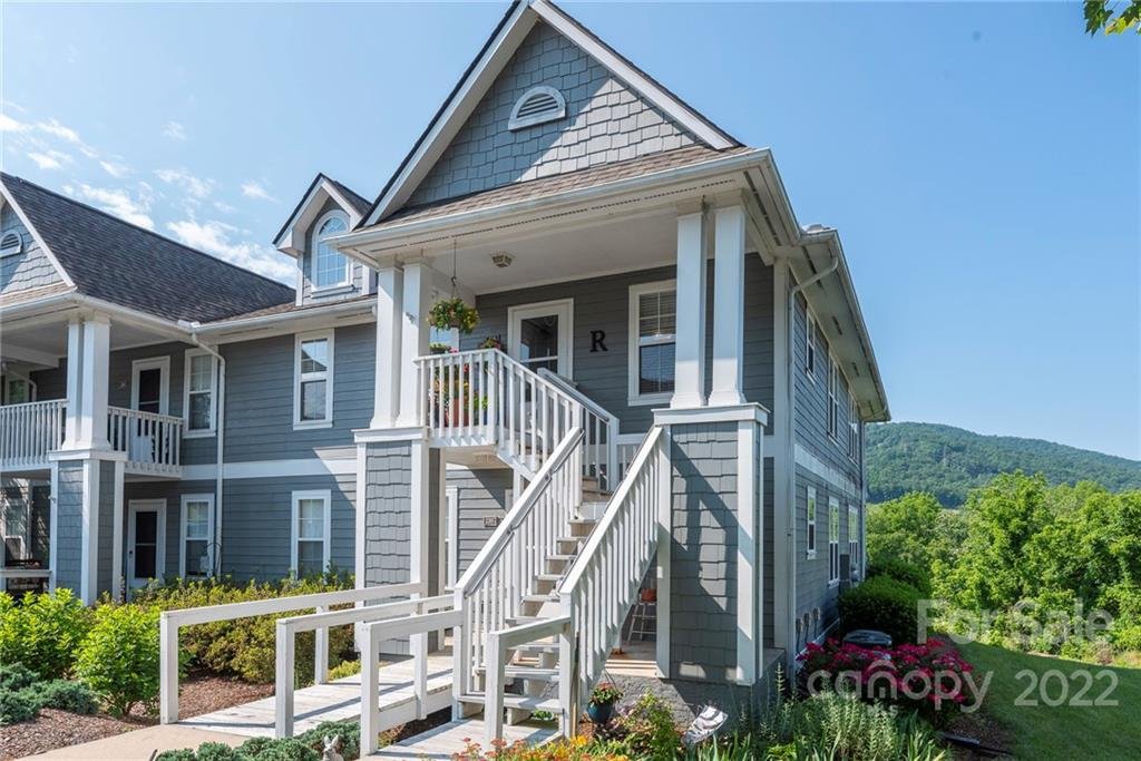 3206 Idle Hour Drive