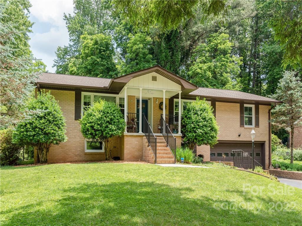 305 Balsam Road