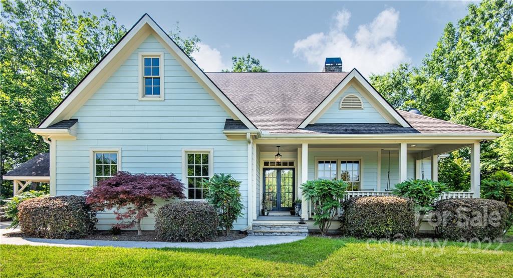 49 Peninsula Drive