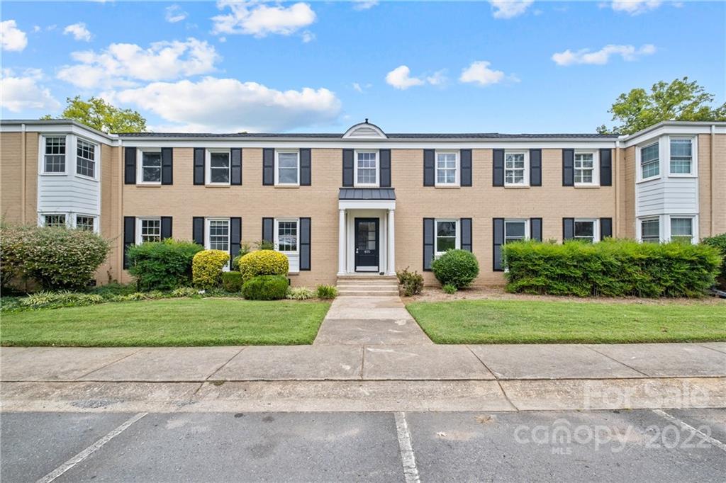 405 Wakefield Drive