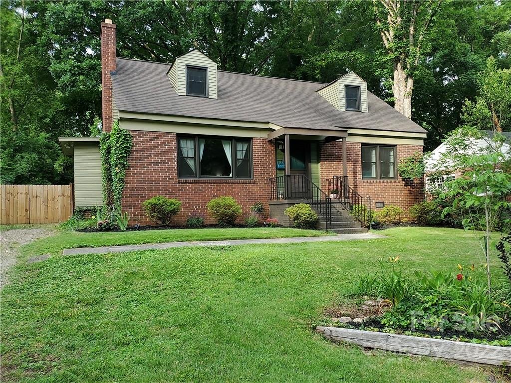 2220 Arnold Drive